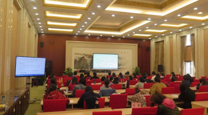2018年中級(jí)會(huì)計(jì)職稱面授班全部開(kāi)班了！