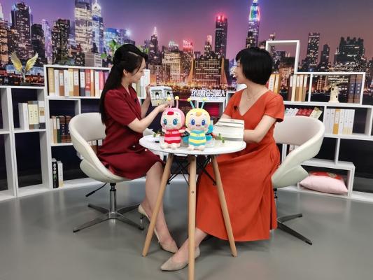 對(duì)話(huà)財(cái)會(huì)引路人張楠：在熱愛(ài)的事業(yè)里閃閃發(fā)光！