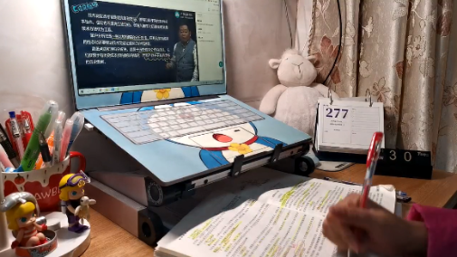 2022中級C位奪魁班>>的同學(xué)已經(jīng)開始跟著李忠魁老師學(xué)習(xí)了！
