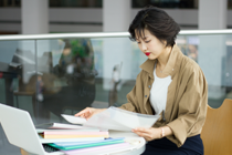 到了退休年齡，養(yǎng)老保險繳費不滿足規(guī)定年限怎么辦？