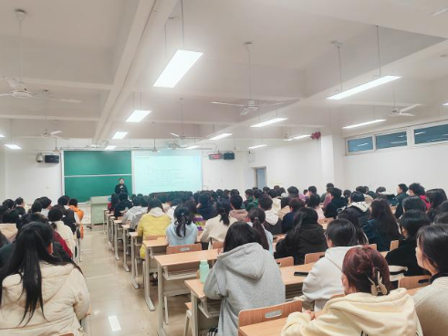 校園金融職業(yè)分享會！帶你了解金融行業(yè)就業(yè)發(fā)展！